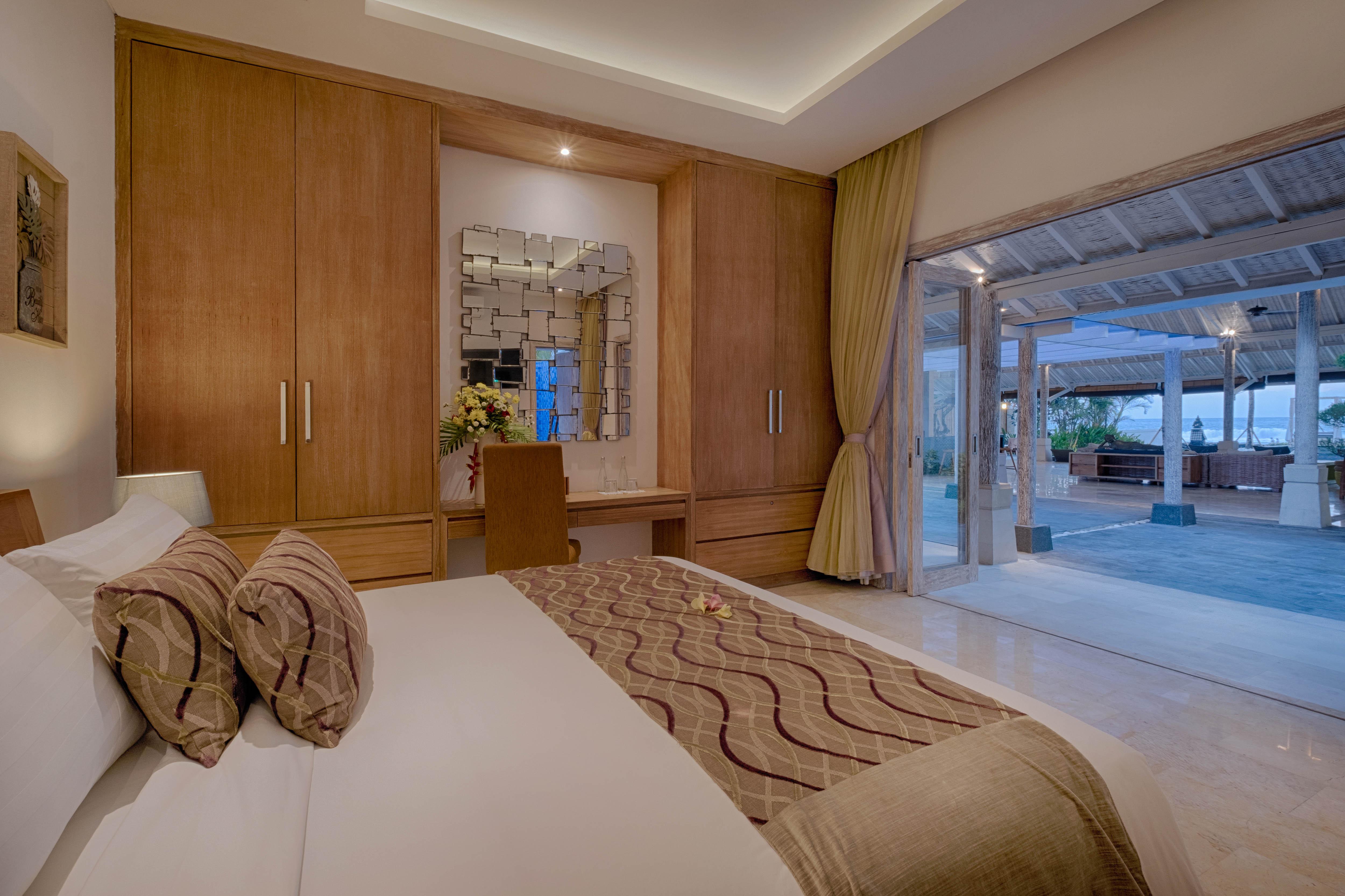 Kutus Kutus Saba Beach Villa Sukawati Esterno foto