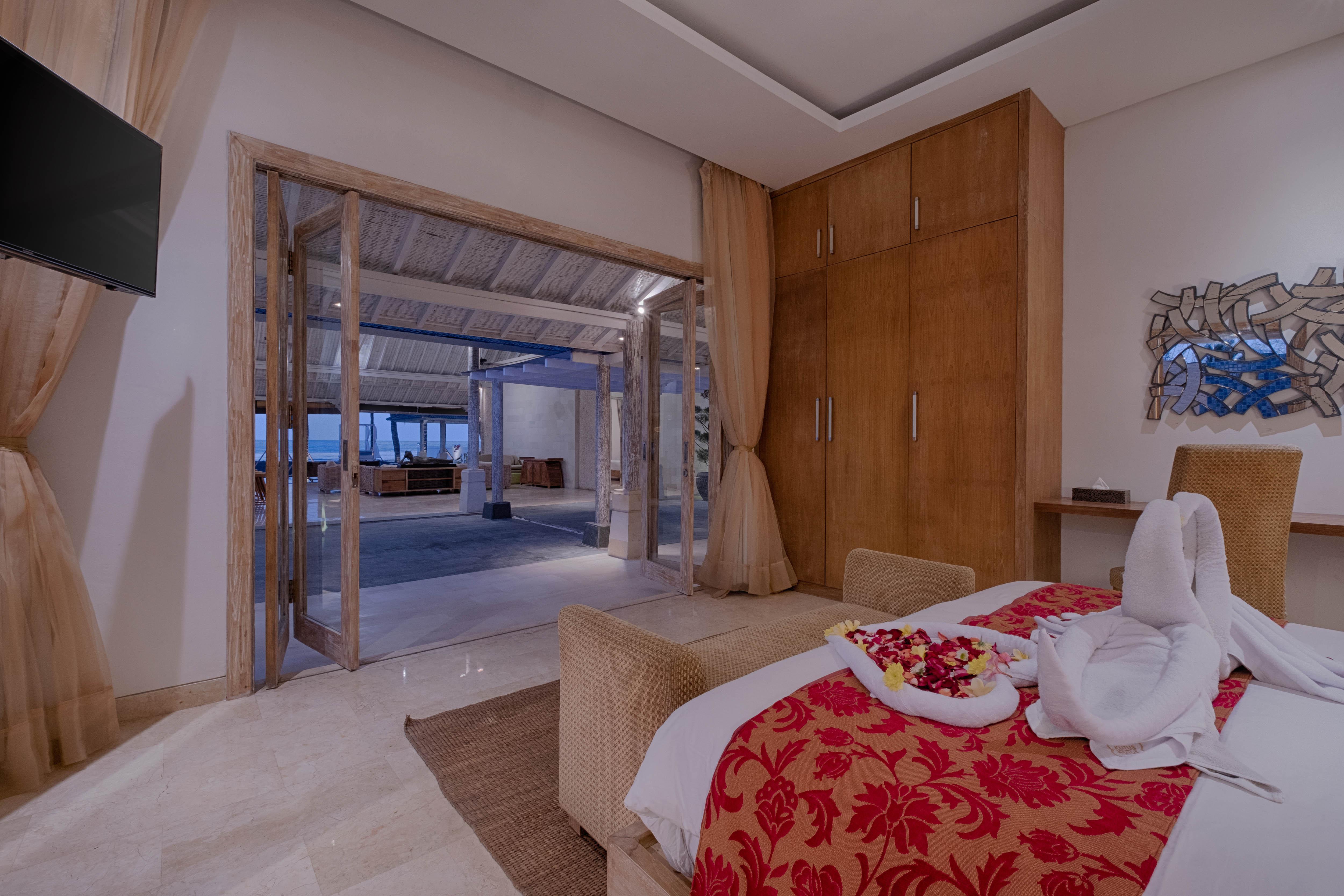 Kutus Kutus Saba Beach Villa Sukawati Esterno foto