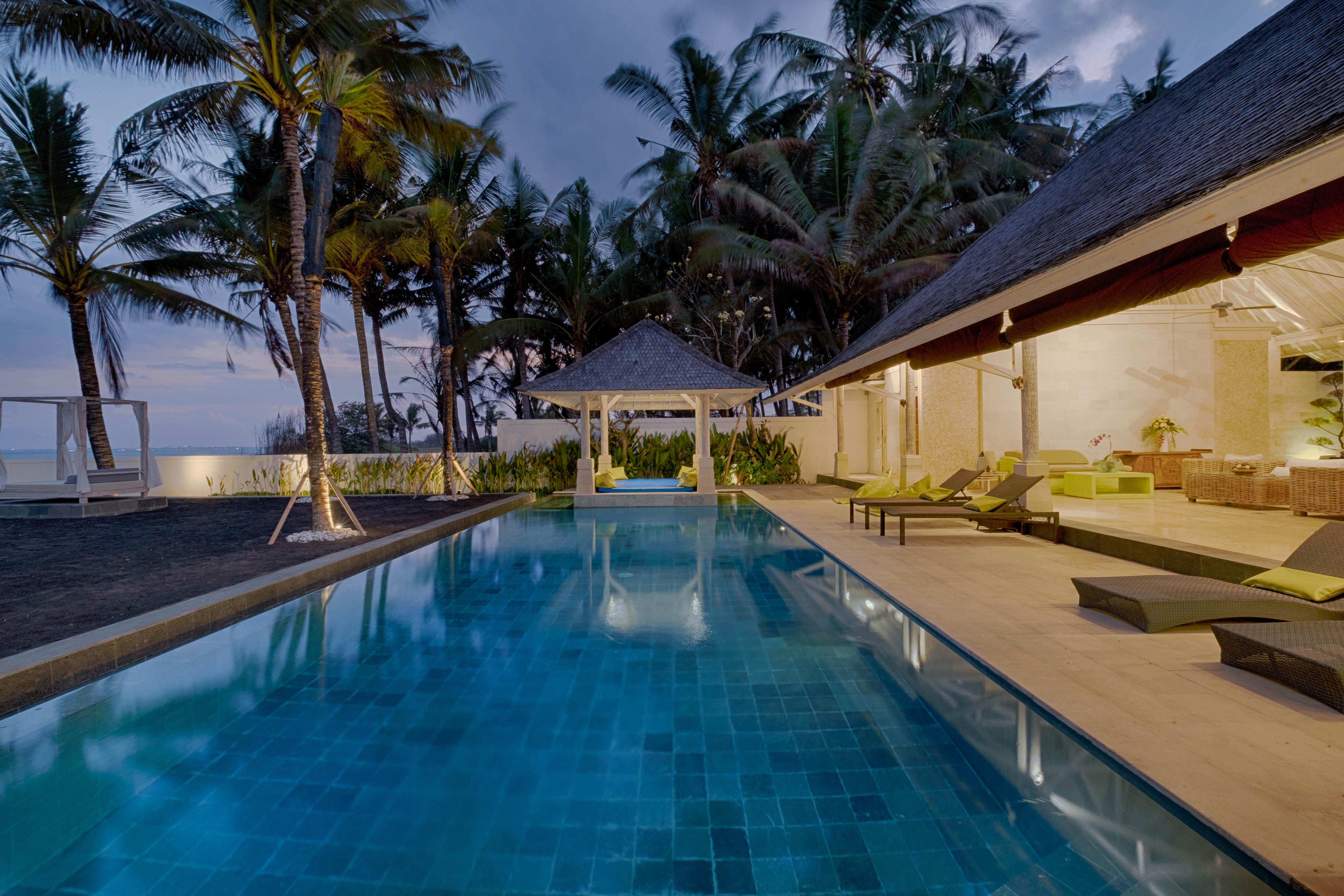 Kutus Kutus Saba Beach Villa Sukawati Esterno foto