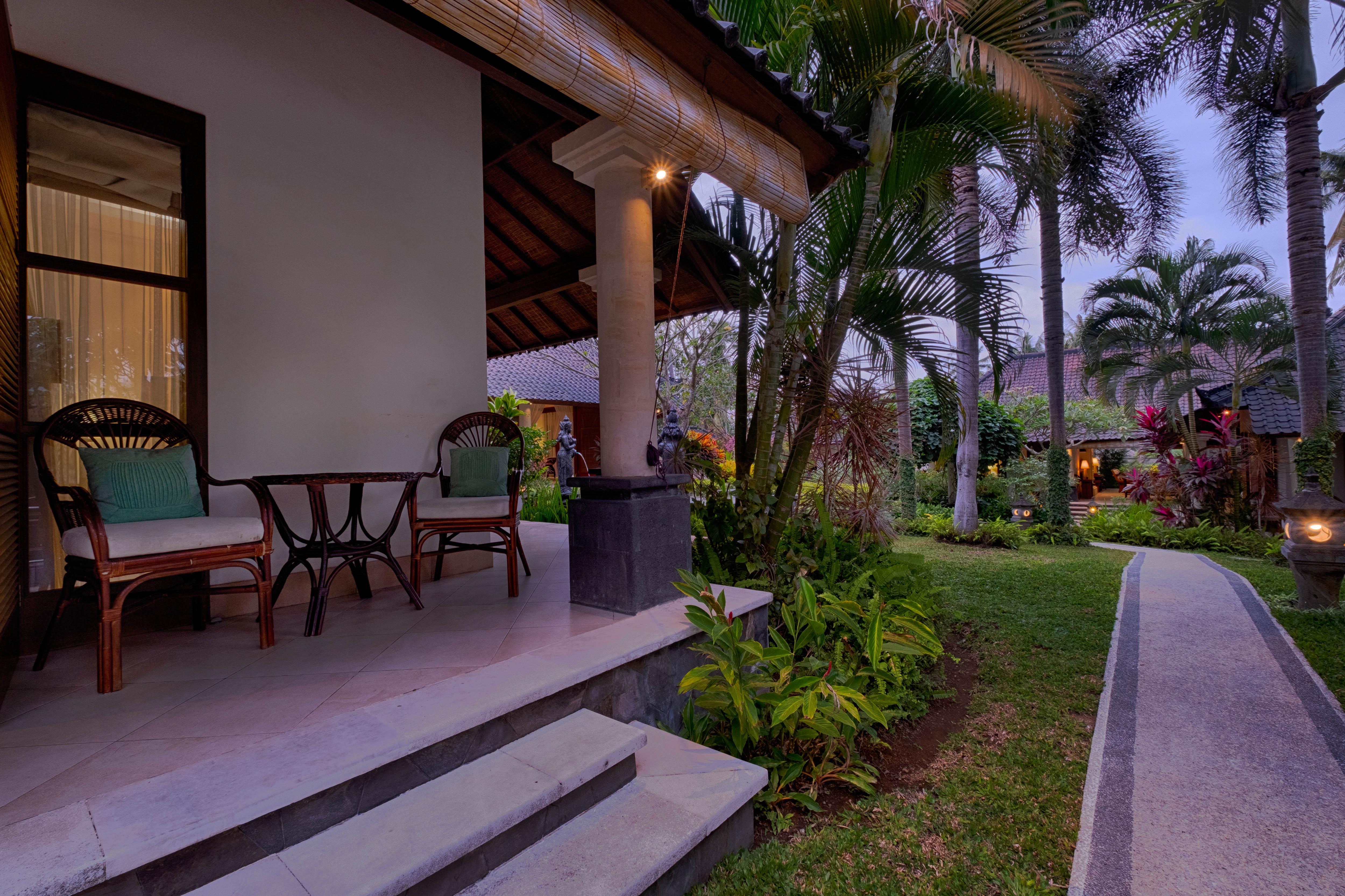 Kutus Kutus Saba Beach Villa Sukawati Esterno foto
