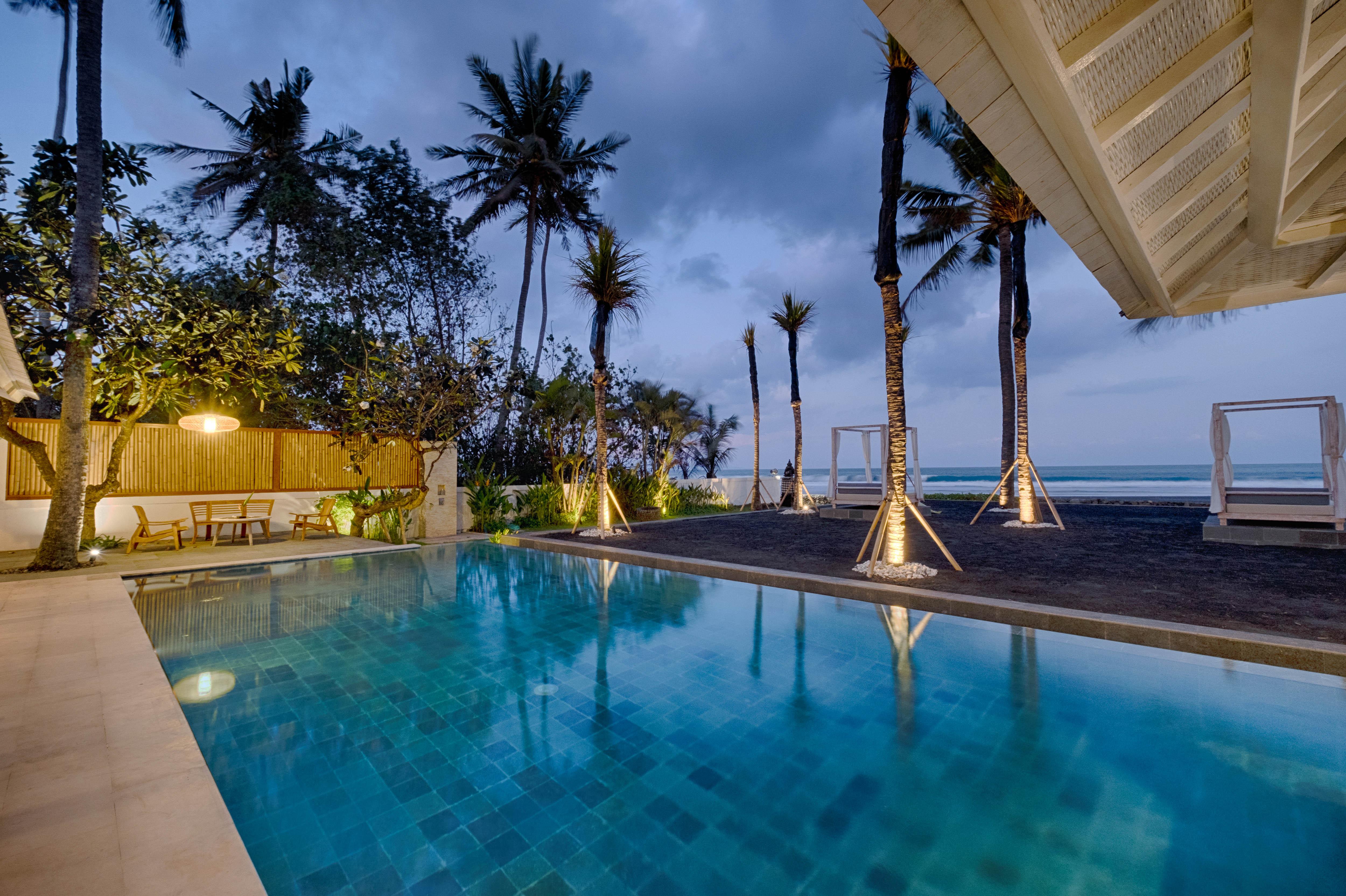 Kutus Kutus Saba Beach Villa Sukawati Esterno foto